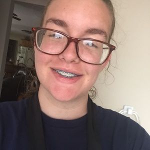 Meet your Posher, Molly